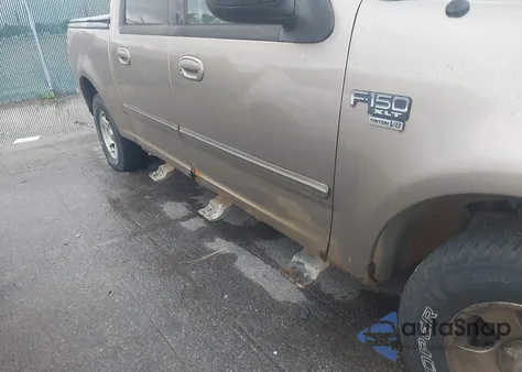 2003 Ford F-150 Lariat/Xlt from USA, damaged, VIN 1FTRW07693KC89081